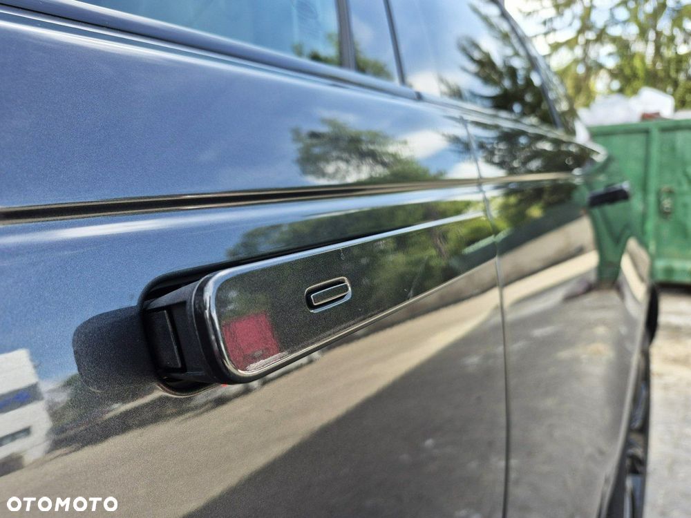 Land Rover Range Rover Velar - 17