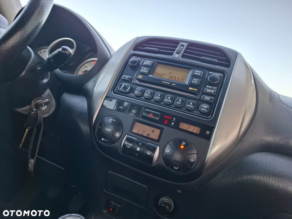 Toyota RAV4 4x4 - 13