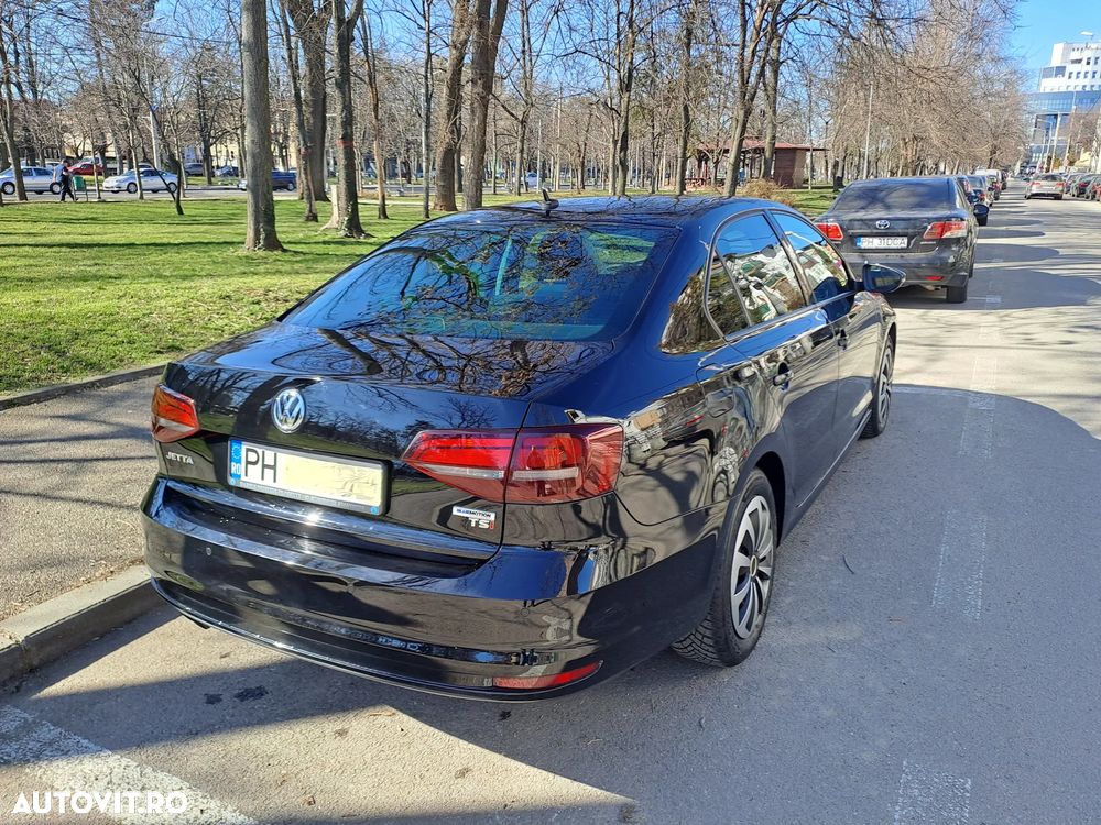 Volkswagen Jetta 1.4 TSI BlueMotion Technology - 8