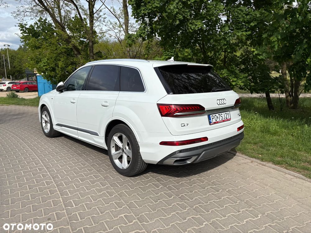 Audi Q7 - 4