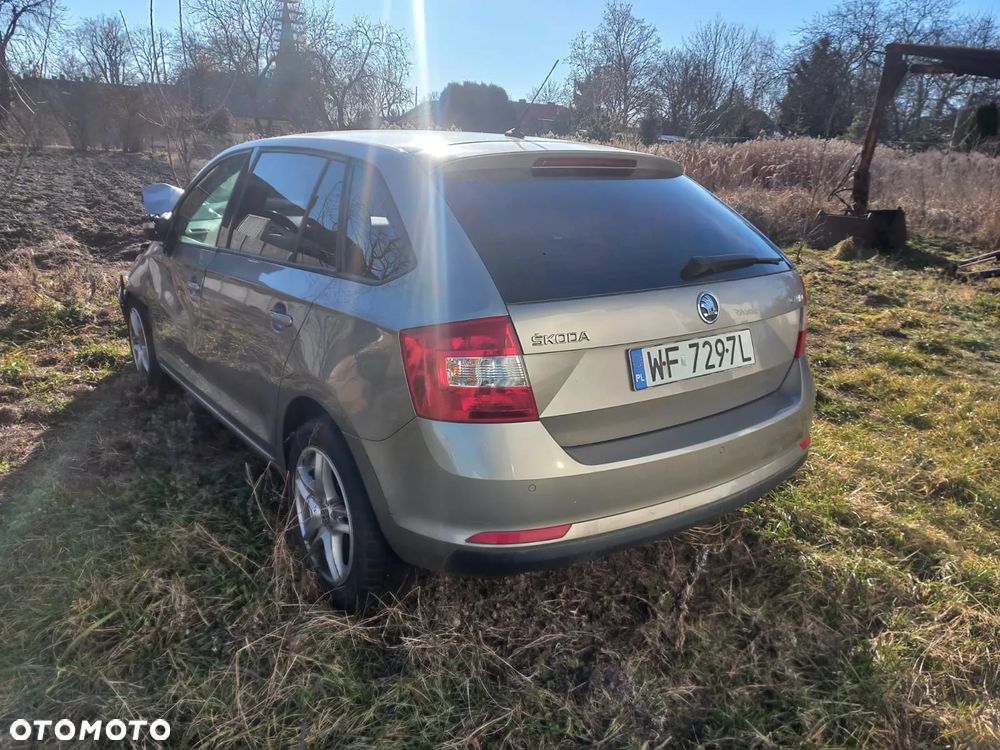 Skoda RAPID - 6