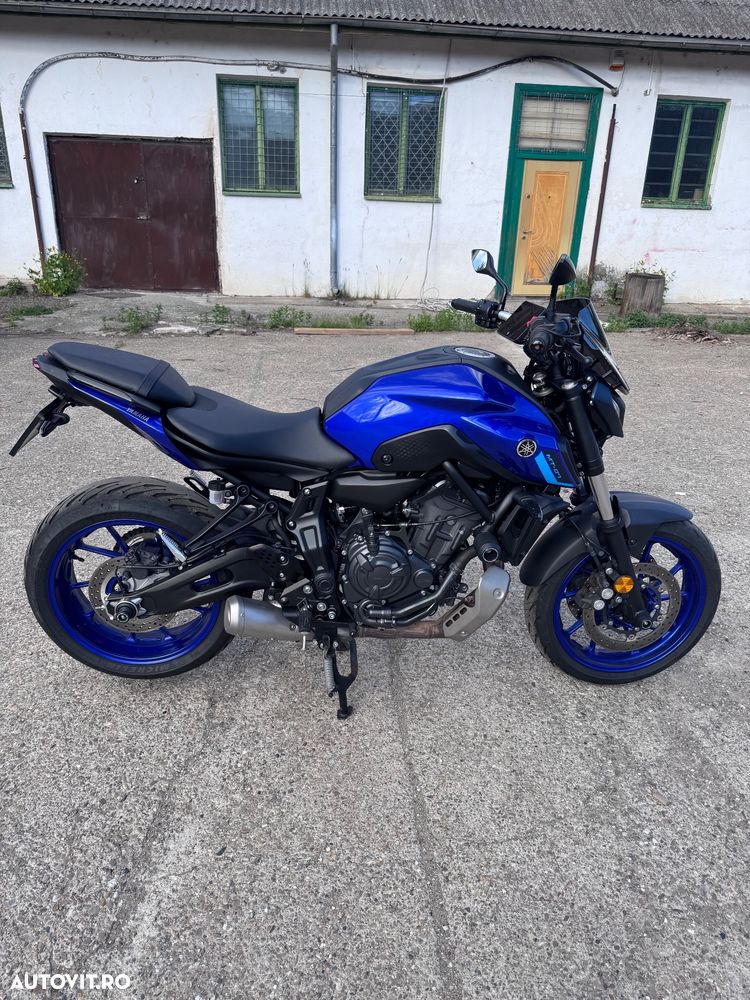 Yamaha MT-07 - 2