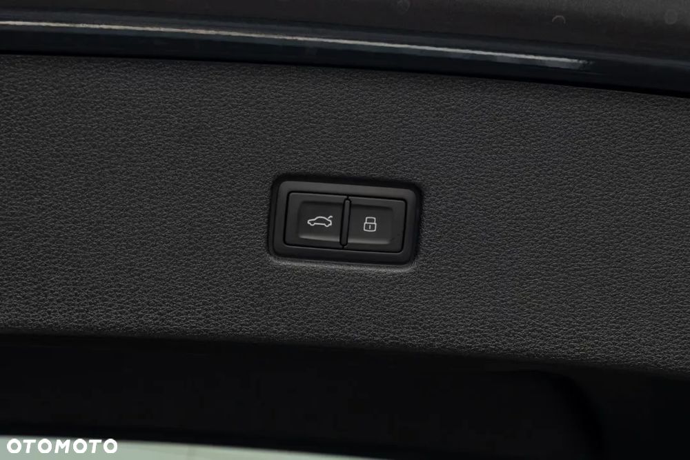 Audi Q8 TDI mHEV 210 kW Quattro Tiptronic - 35