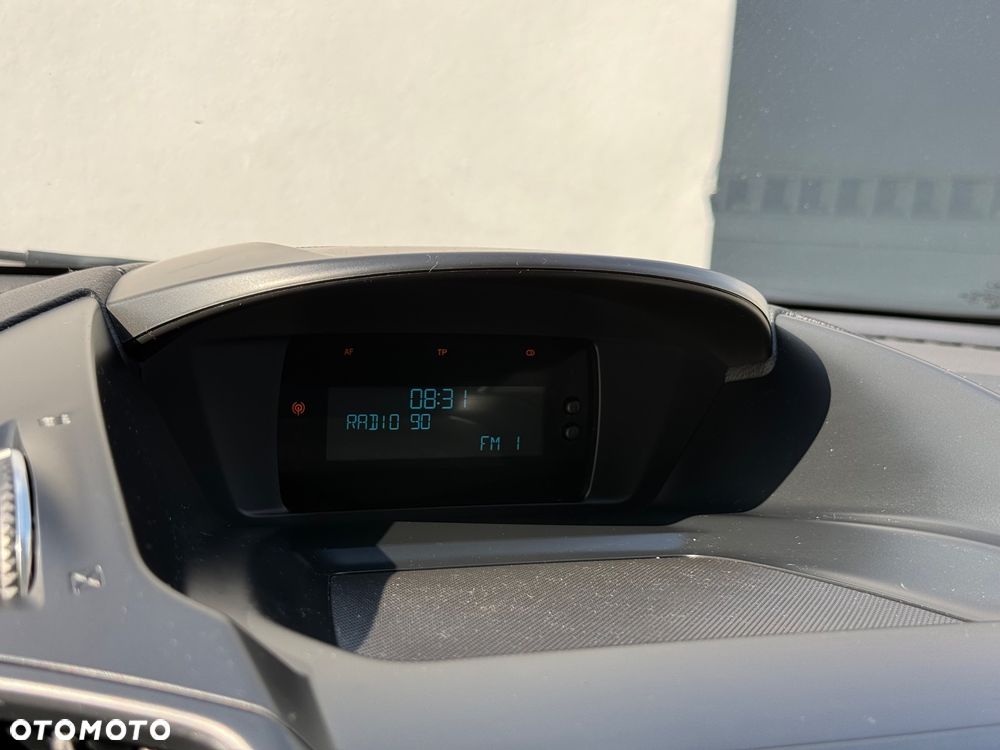 Ford Kuga 1.5 EcoBoost 2x4 Cool & Connect - 20