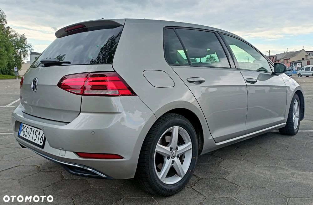 Volkswagen Golf 1.4 TSI BMT Comfortline - 8