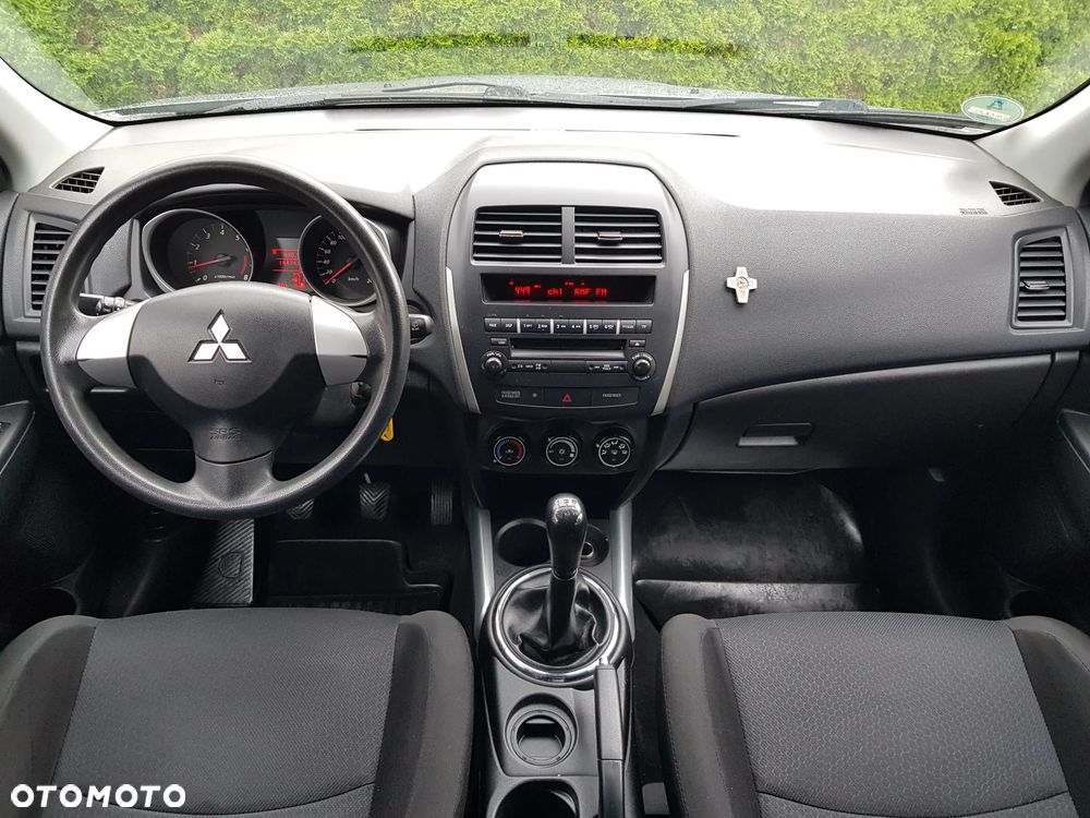 Mitsubishi ASX - 13