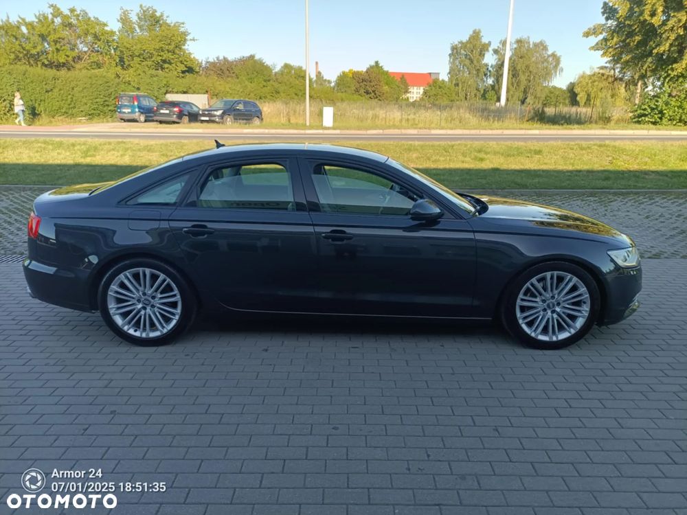 Audi A6 - 4