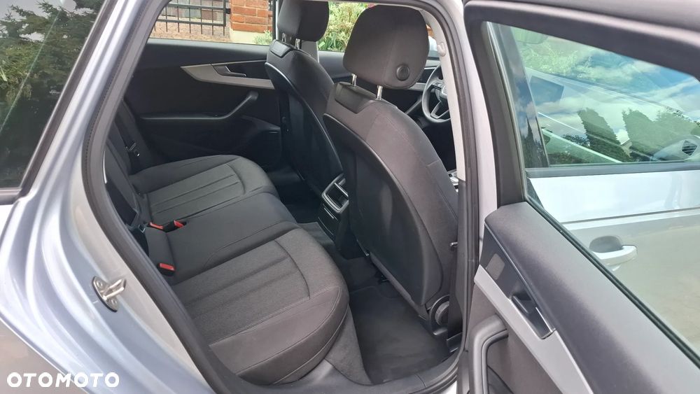 Audi A4 Avant 2.0 TDI S tronic design - 23