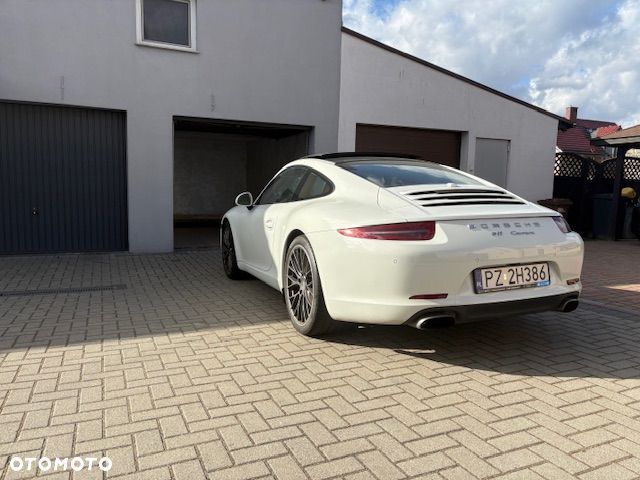 Porsche 911 Carrera PDK - 3