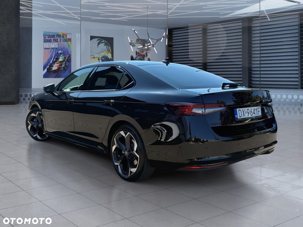 Skoda Superb - 11