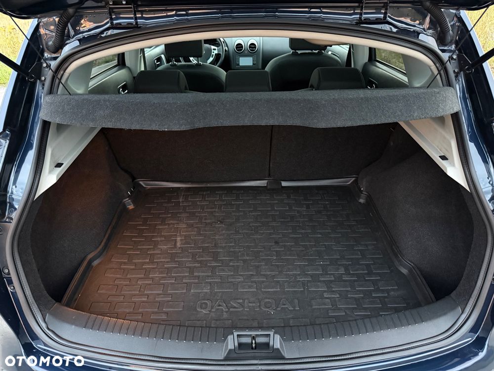 Nissan Qashqai 2.0 4 x 4 tekna - 9