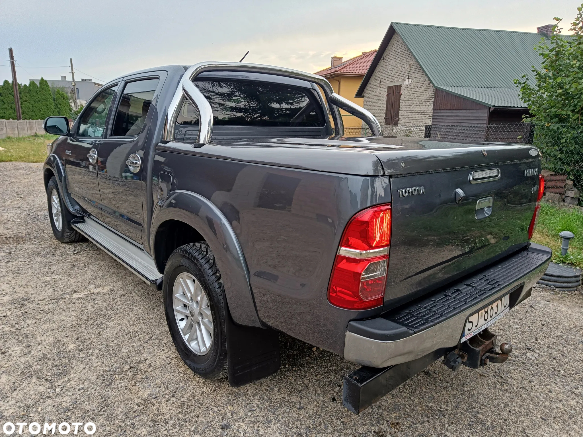 Toyota Hilux 3.0 D-4D SR5 - 8