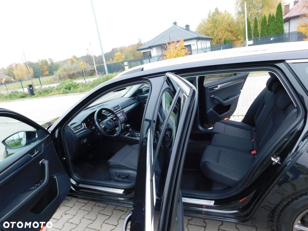 Skoda Superb 2.0 TDI Style DSG7 - 12