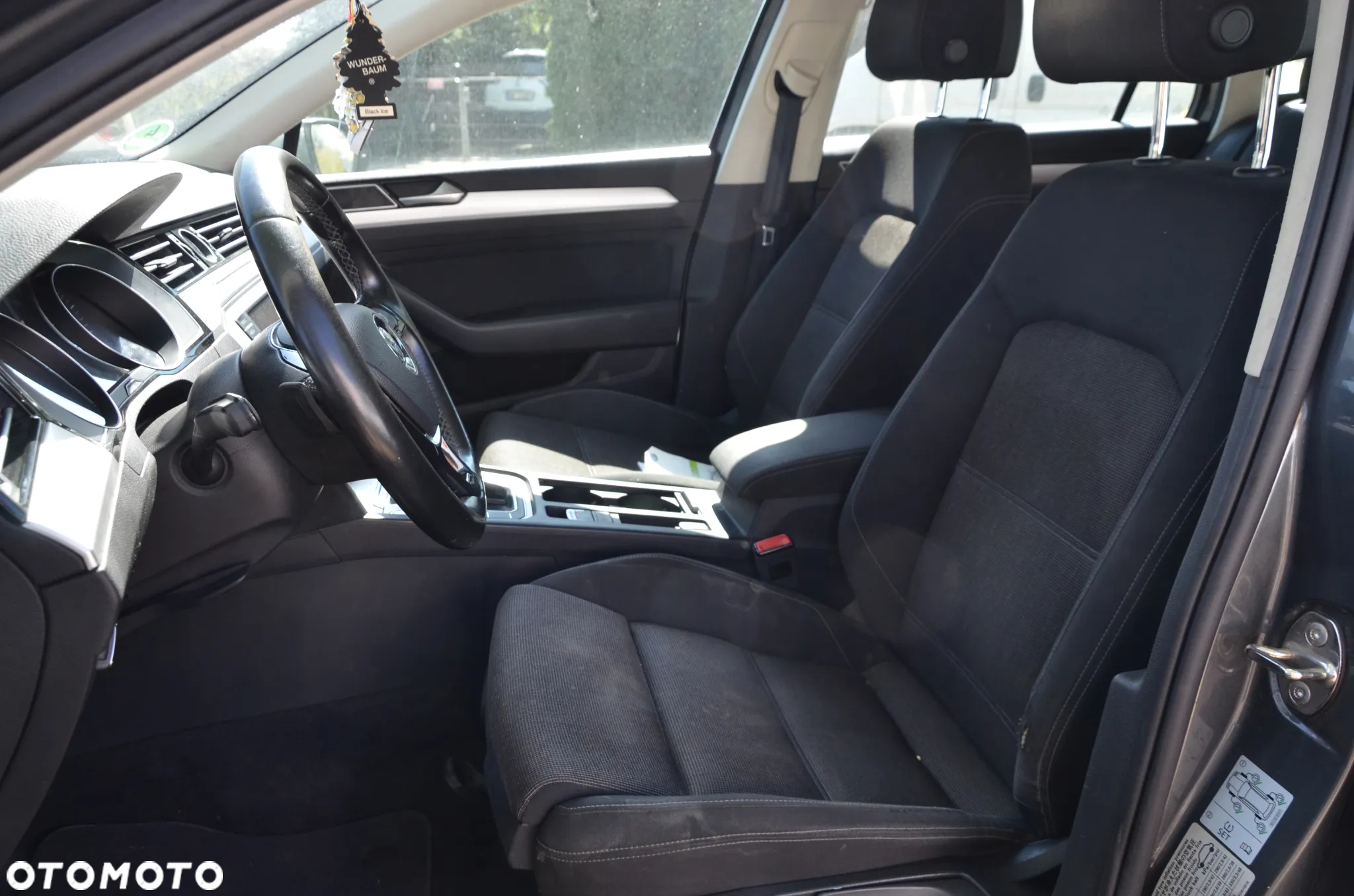 Volkswagen Passat 2.0 TDI 4Mot Elegance DSG - 20