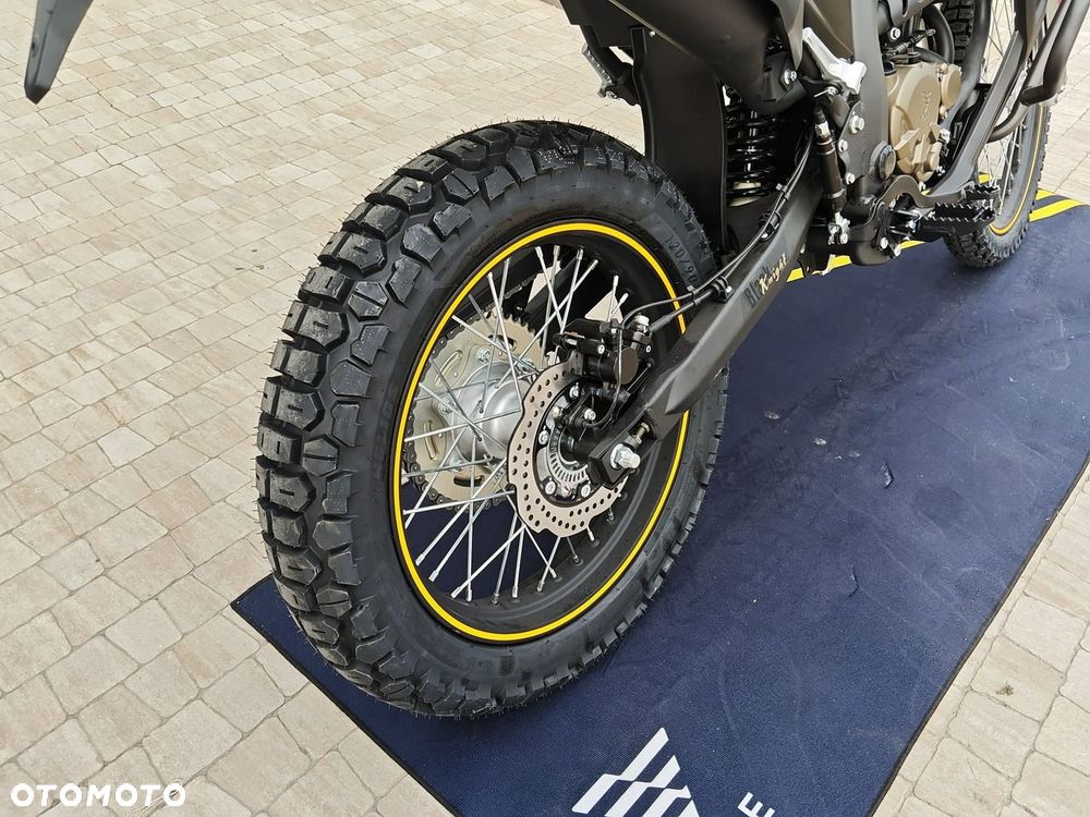 VOGE 300GY RALLY - 8