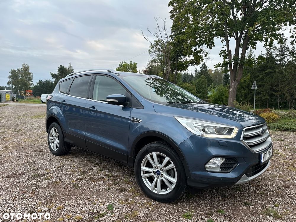 Ford Kuga 1.5 EcoBoost 2x4 Titanium - 2