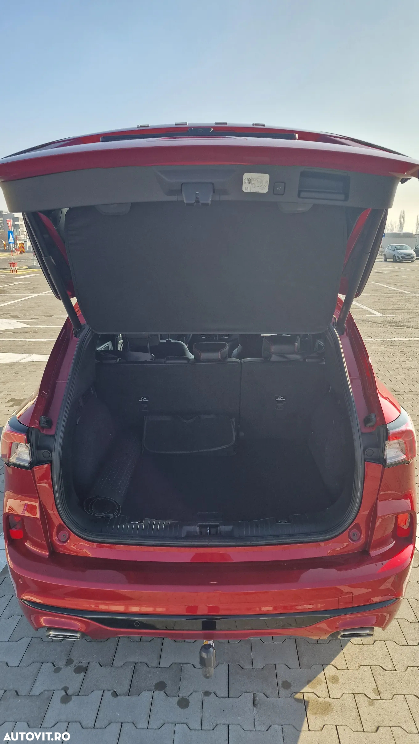 Ford Kuga - 7