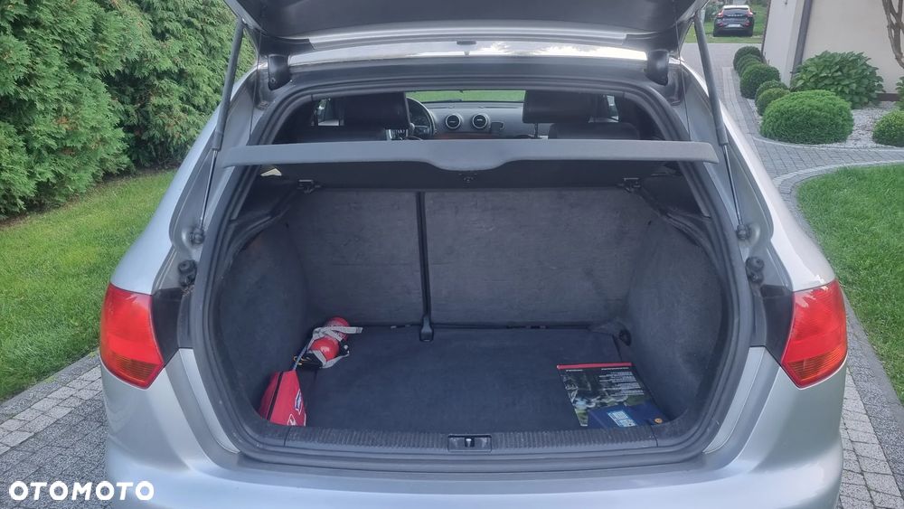 Audi A3 Sportback - 15