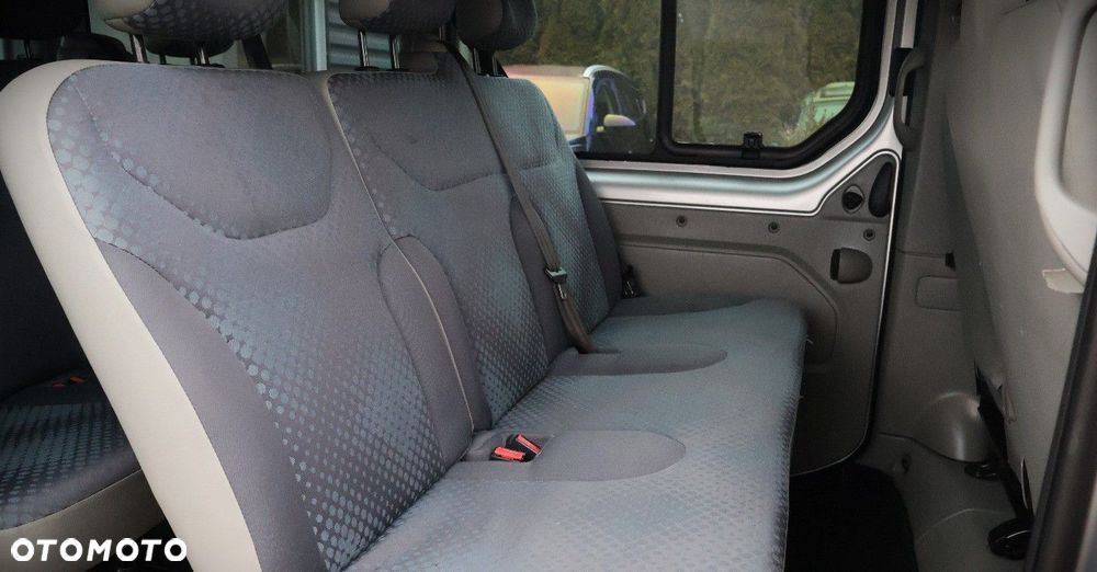Renault Trafic - 17