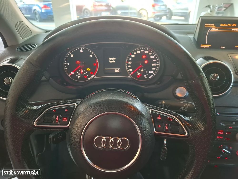 Audi A1 1.6 TDI S line edition m. S line Sport Pack - 19