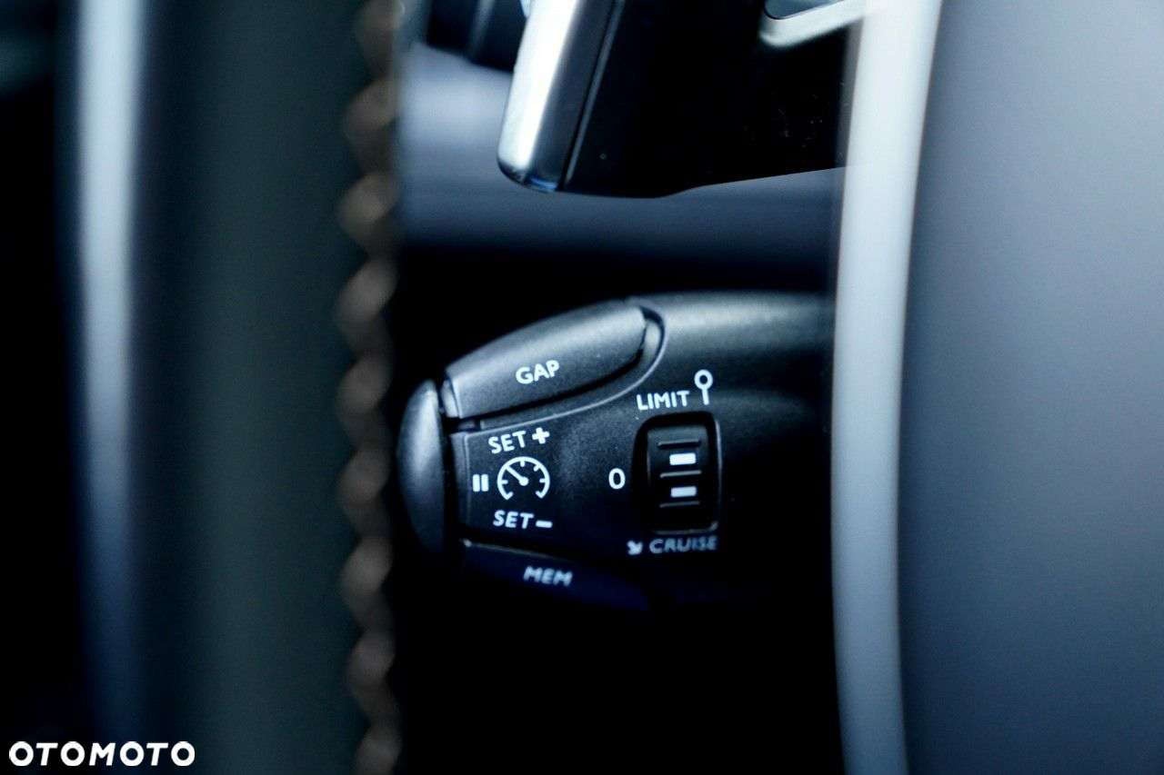 Peugeot 5008 BlueHDI 180 EAT8 GT - 35