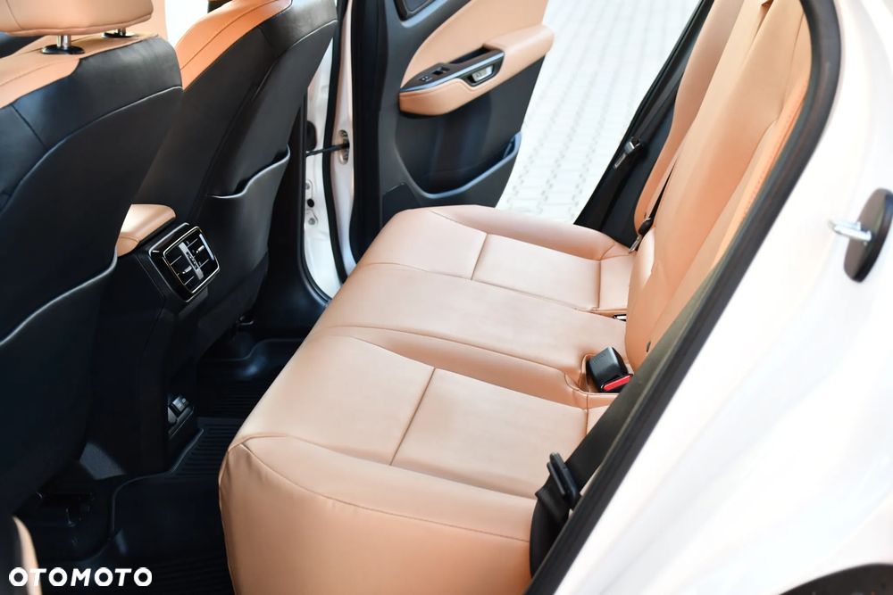 Lexus NX - 26