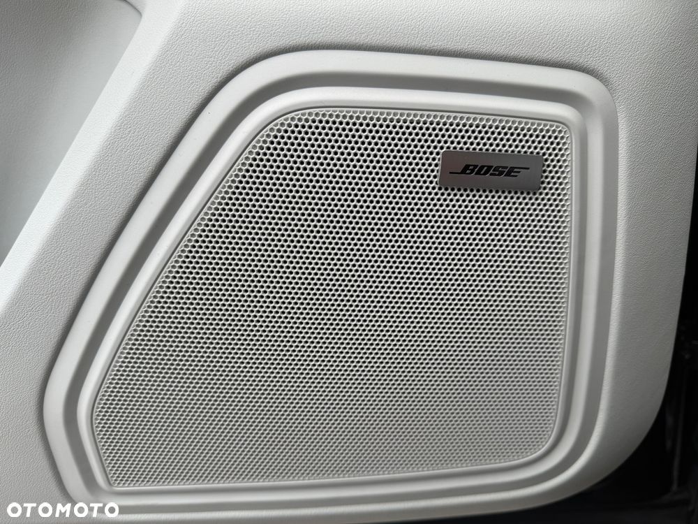 Porsche Macan - 28