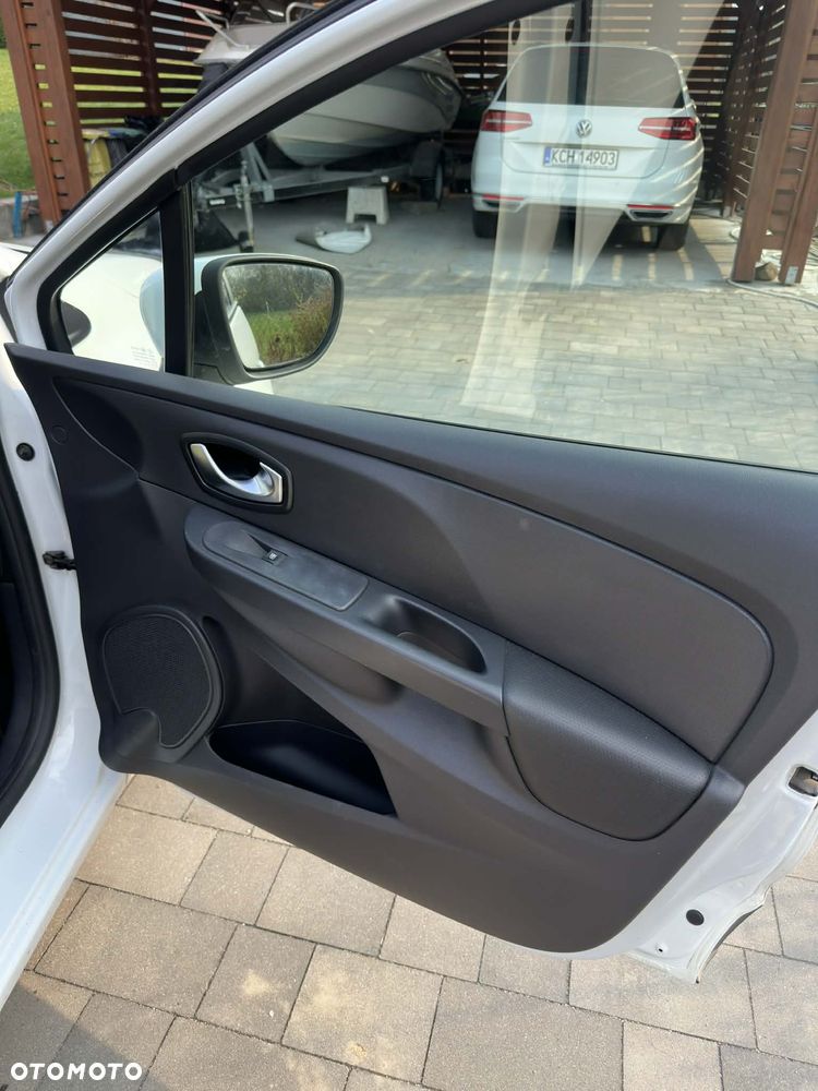 Renault Clio Energy dCi 90 Start & Stop LIMITED - 20