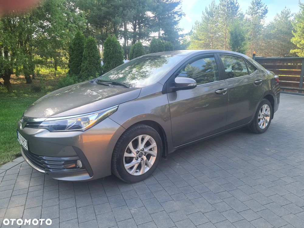Toyota Corolla 1.6 Comfort - 3
