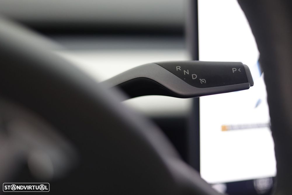 Tesla Model 3 Long-Range Dual Motor AWD - 19