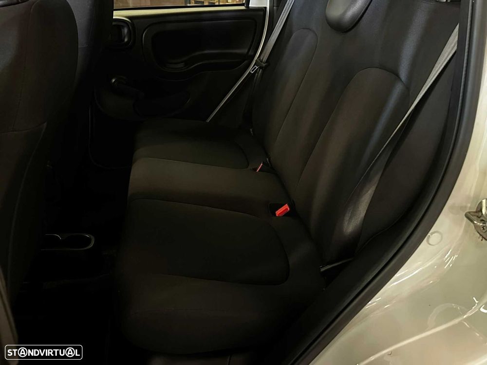 Fiat Panda 1.0 Hybrid City Cross - 16