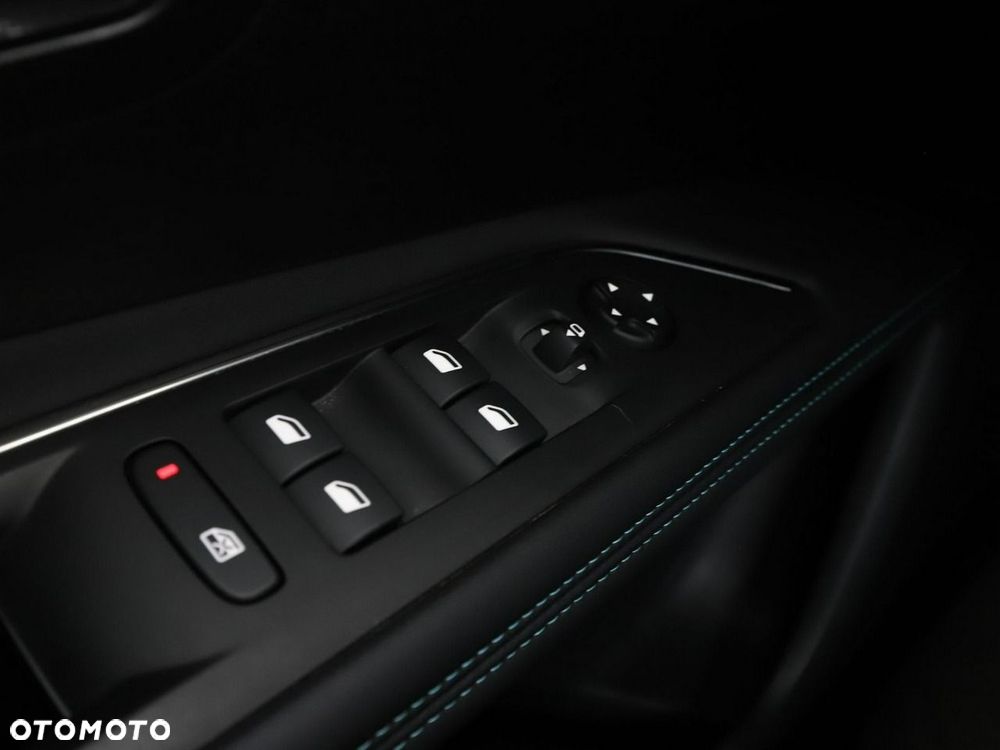 Peugeot 3008 225 e-EAT8 Allure Pack - 41