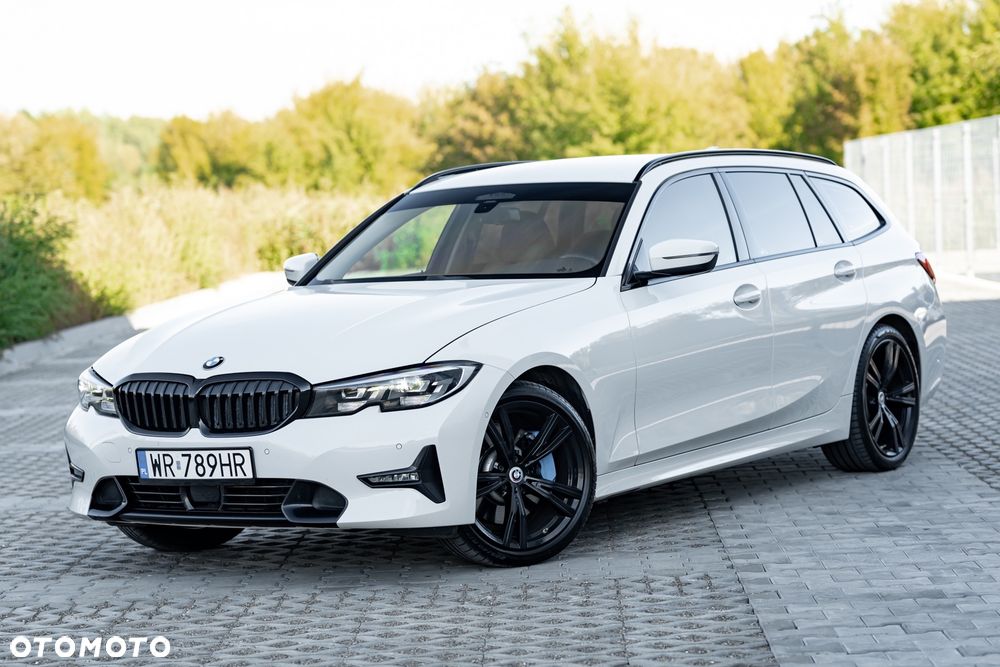 BMW Seria 3 330d xDrive M Sport - 4