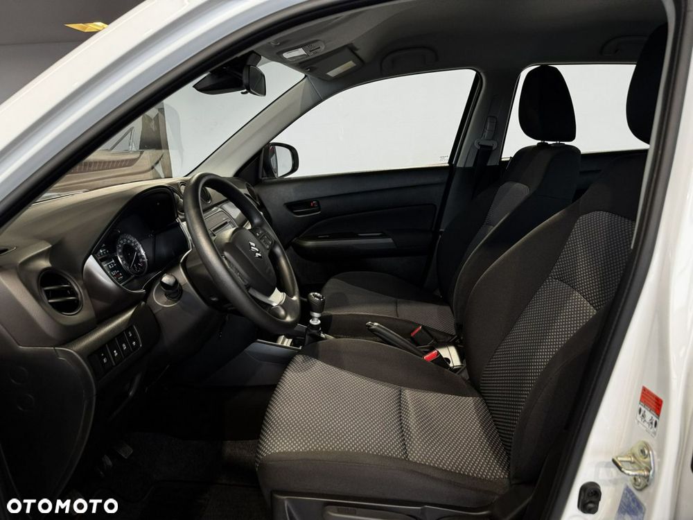 Suzuki Vitara - 10