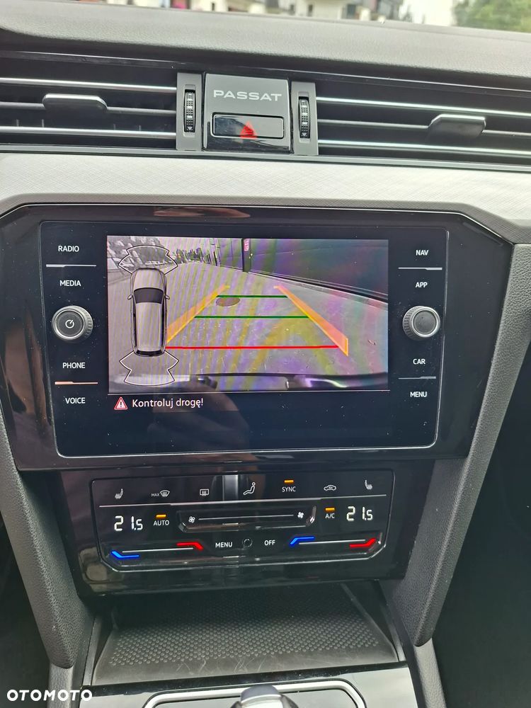 Volkswagen Passat Variant 2.0 TDI EVO Business DSG - 6