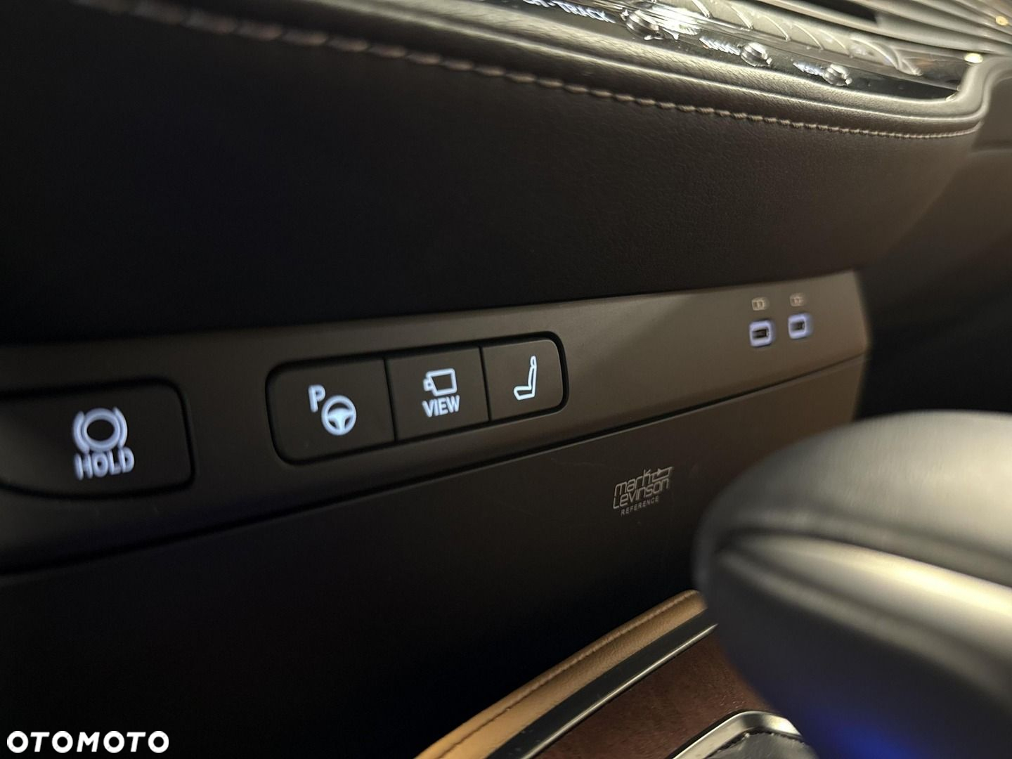 Lexus LS 500h Prestige AWD - 23