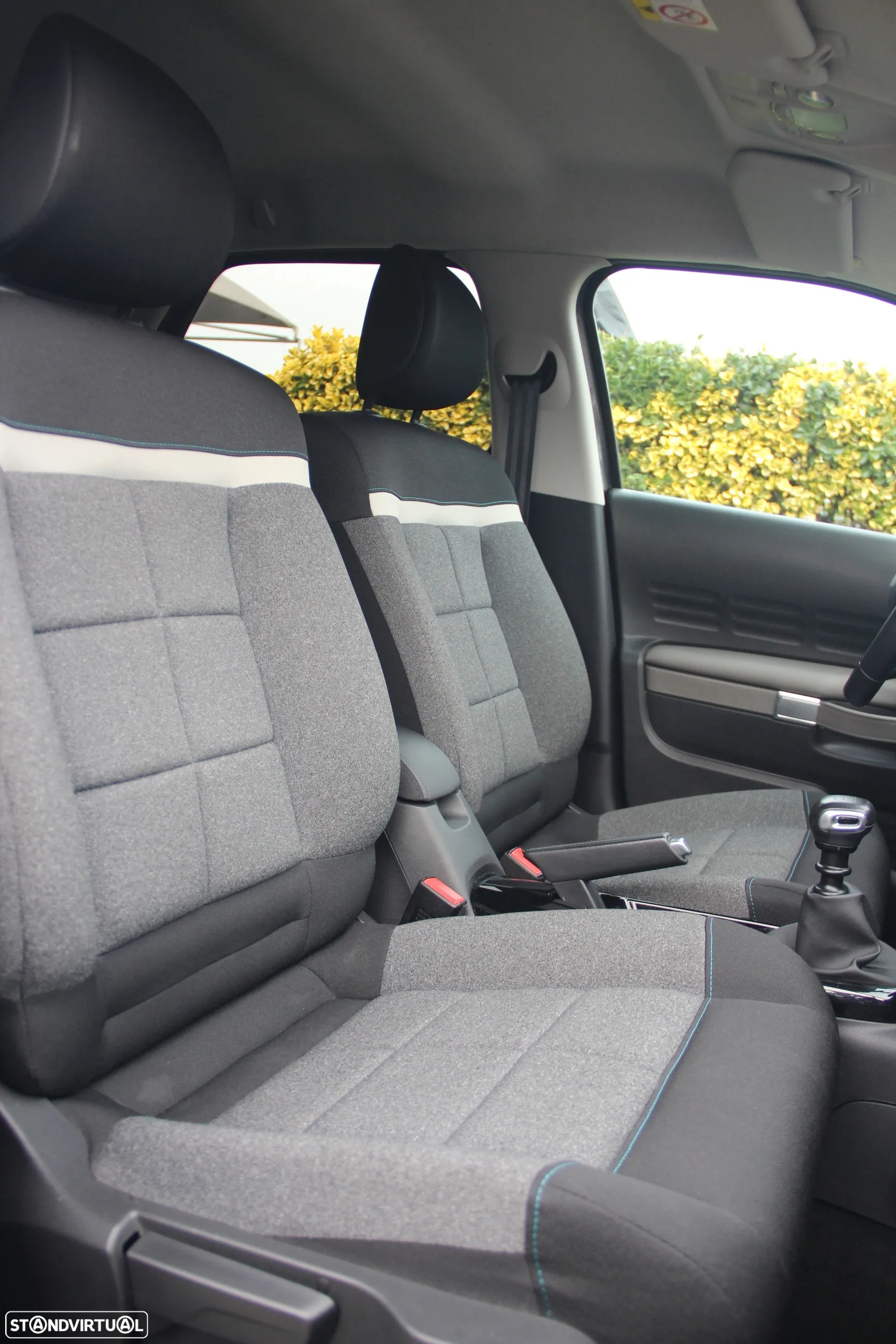 Citroën C4 Cactus 1.2 PureTech Shine - 7