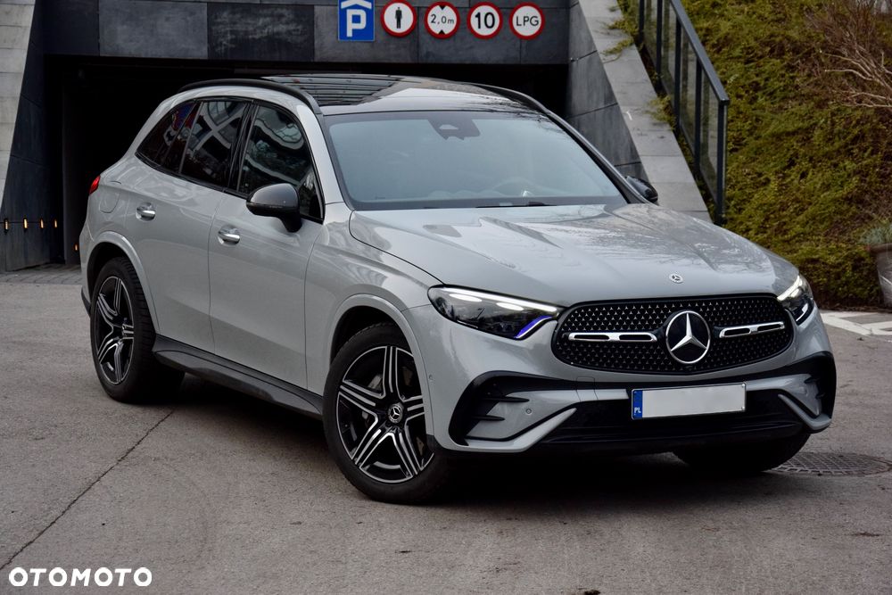 Mercedes-Benz GLC 220 d 4-Matic - 4