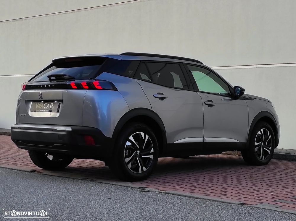 Peugeot e-2008 Allure - 5