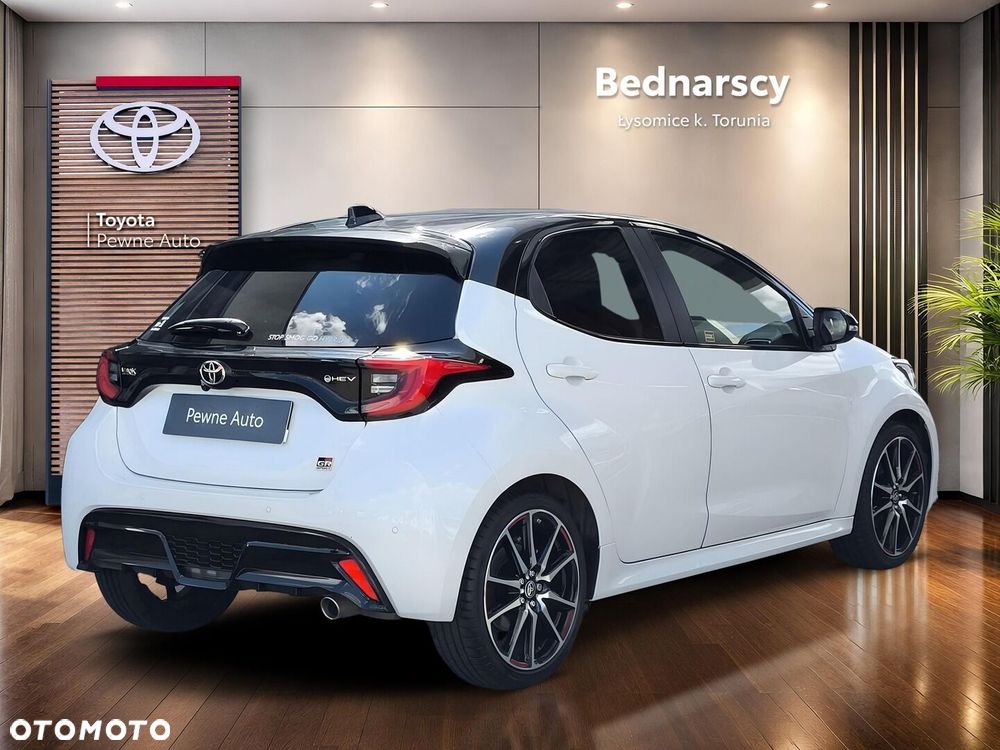 Toyota Yaris - 6