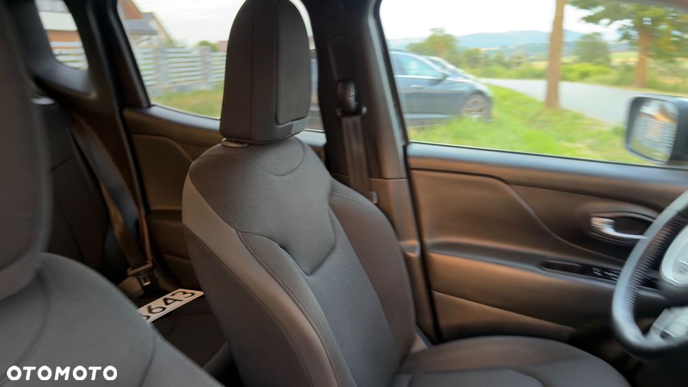 Jeep Renegade 1.0 T-GDI Limited - 16