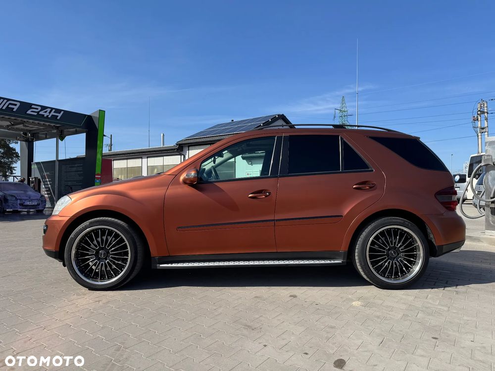 Mercedes-Benz ML 420 CDI 4Matic 7G-TRONIC DPF Edition 10 - 17