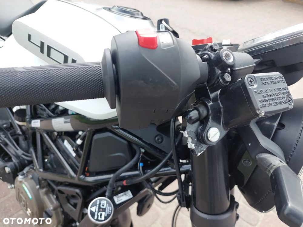 Husqvarna Vitpilen - 13