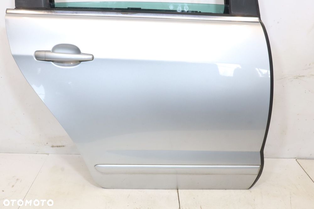DRZWI PRAWY TYŁ PEUGEOT 5008 I EZRC MINIVAN - 5