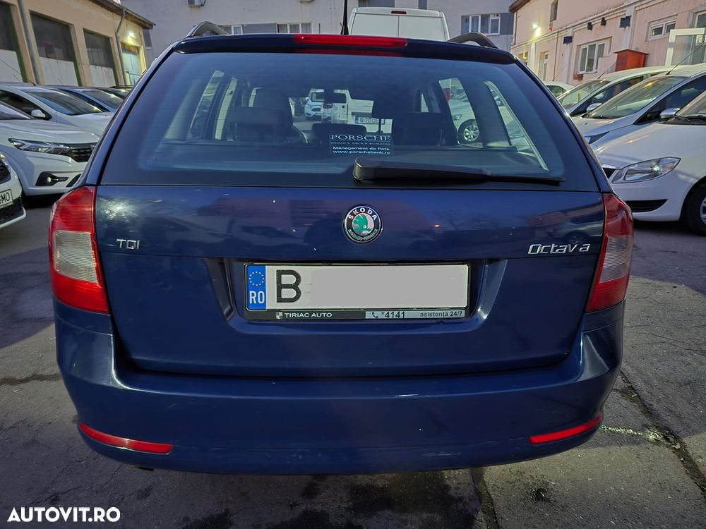 Skoda Octavia 1.6 TDI Ambiente - 10