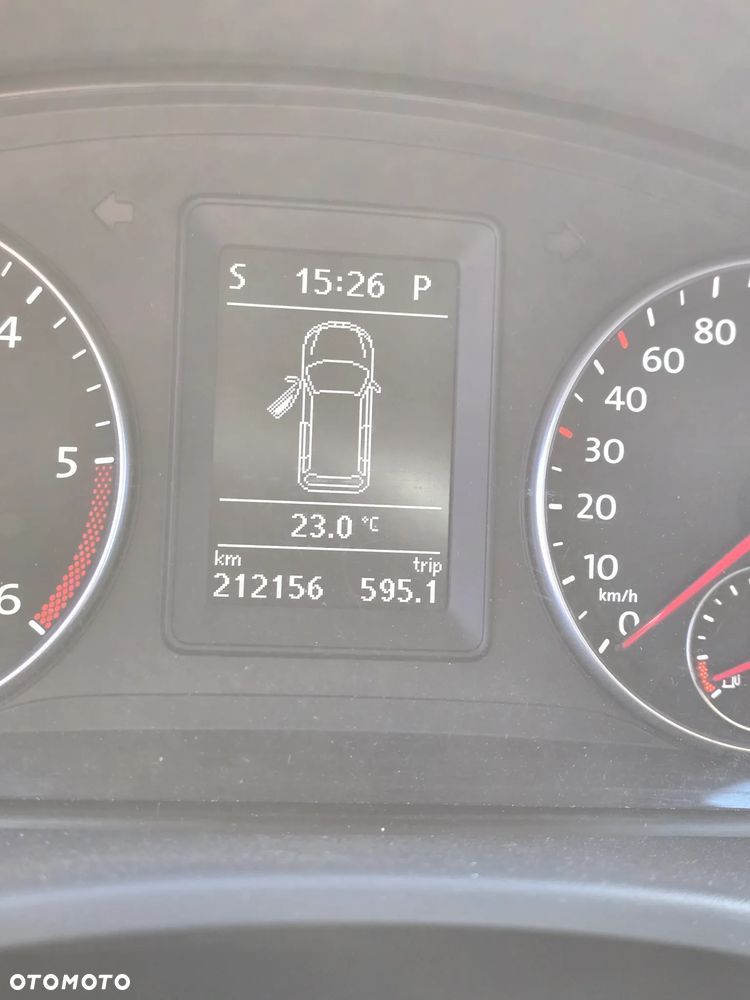 Volkswagen Caddy - 11