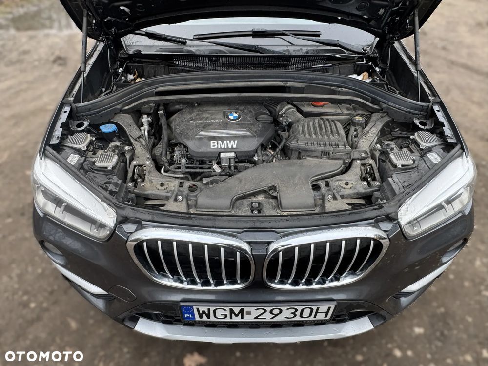 BMW X1 sDrive18d xLine - 10