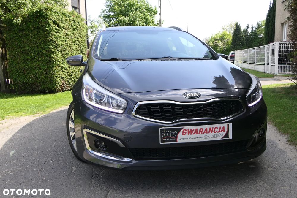 Kia Ceed 1.6 GDI L - 14