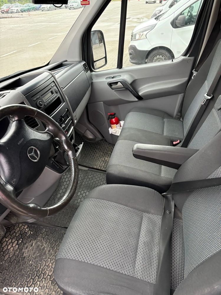 Mercedes-Benz sprinter - 8