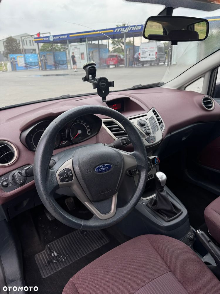 Ford Fiesta 1.4 Trend EU5 - 15